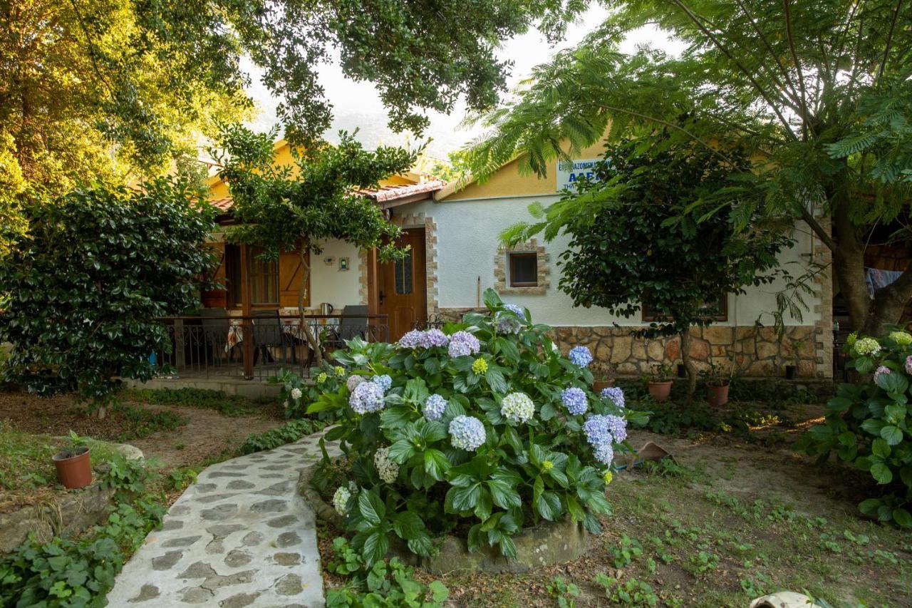 Alekas Studios Терма Екстериор снимка